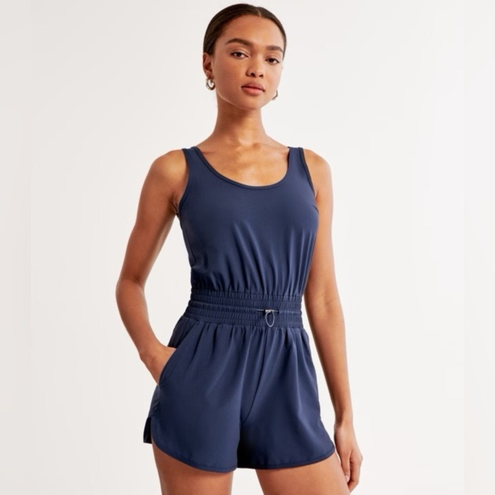 Abercrombie & Fitch Traveler Romper | Size XS